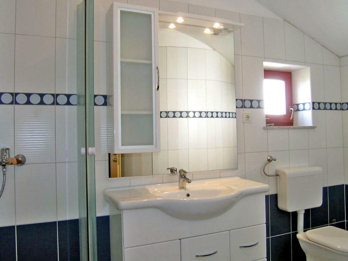 Villa Yellow House By Interhome Diklo Εξωτερικό φωτογραφία