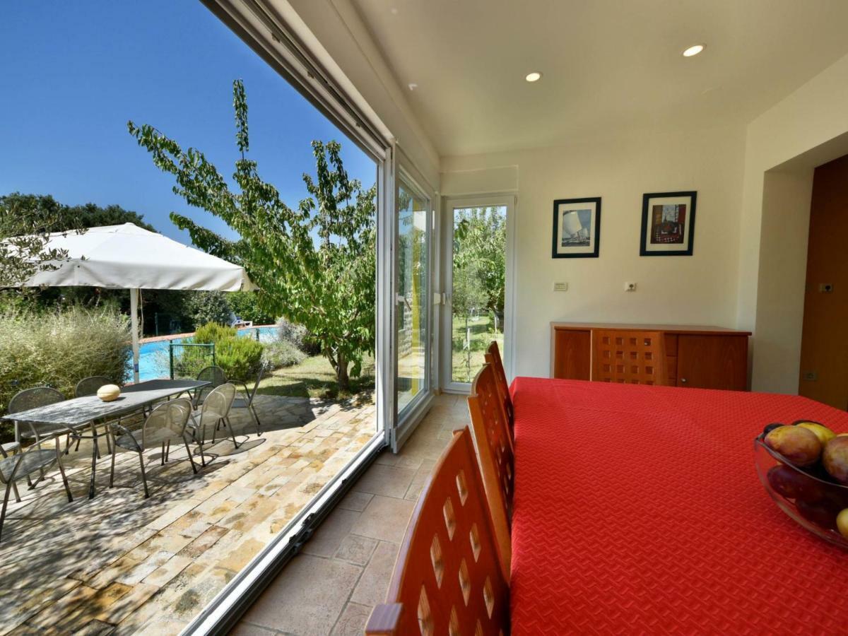 Villa Yellow House By Interhome Diklo Εξωτερικό φωτογραφία