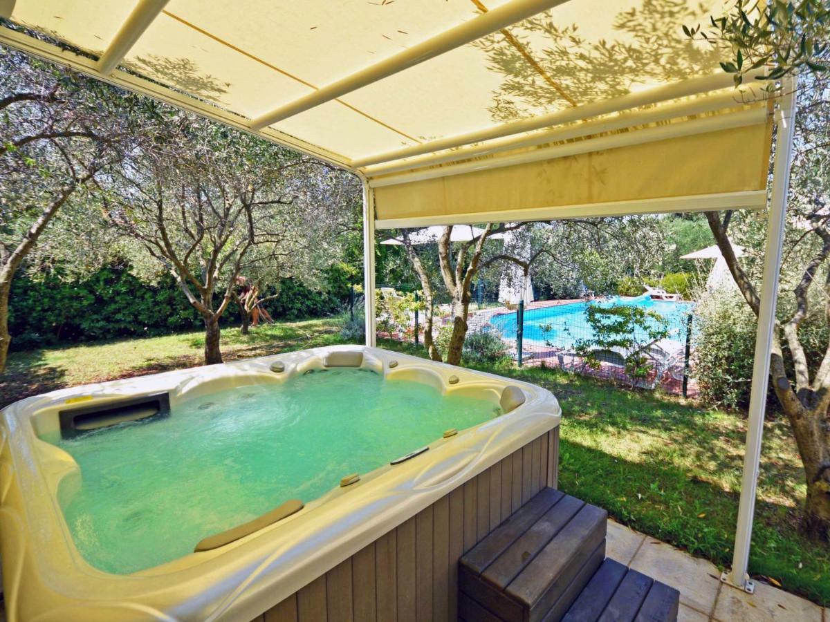 Villa Yellow House By Interhome Diklo Εξωτερικό φωτογραφία
