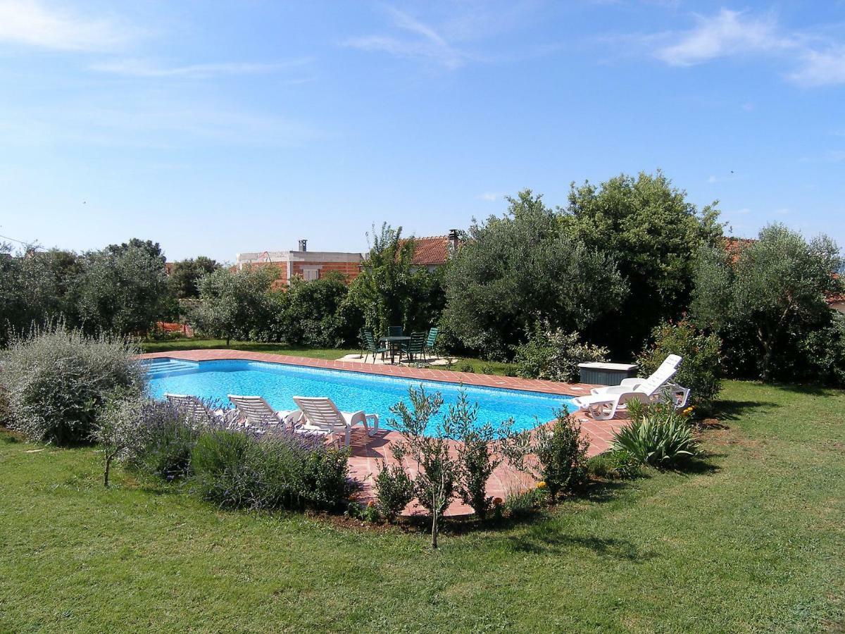 Villa Yellow House By Interhome Diklo Εξωτερικό φωτογραφία